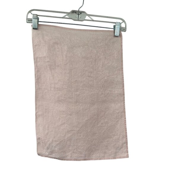 Vintage Linen Cutwork Embroidered Placemats Set of 4 Dusty Pink Used 14x13 - Picture 2 of 16